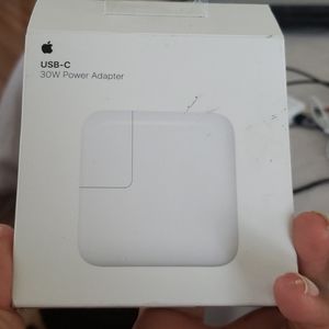 Apple USB-C 30w power charger